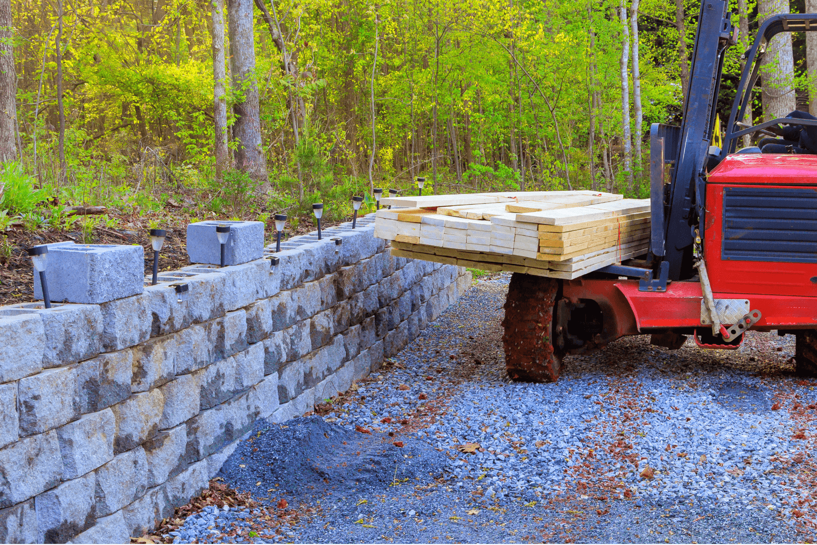 Construction d'un mur de soutènement pour projet d'aménagement extérieur secteur Thionville